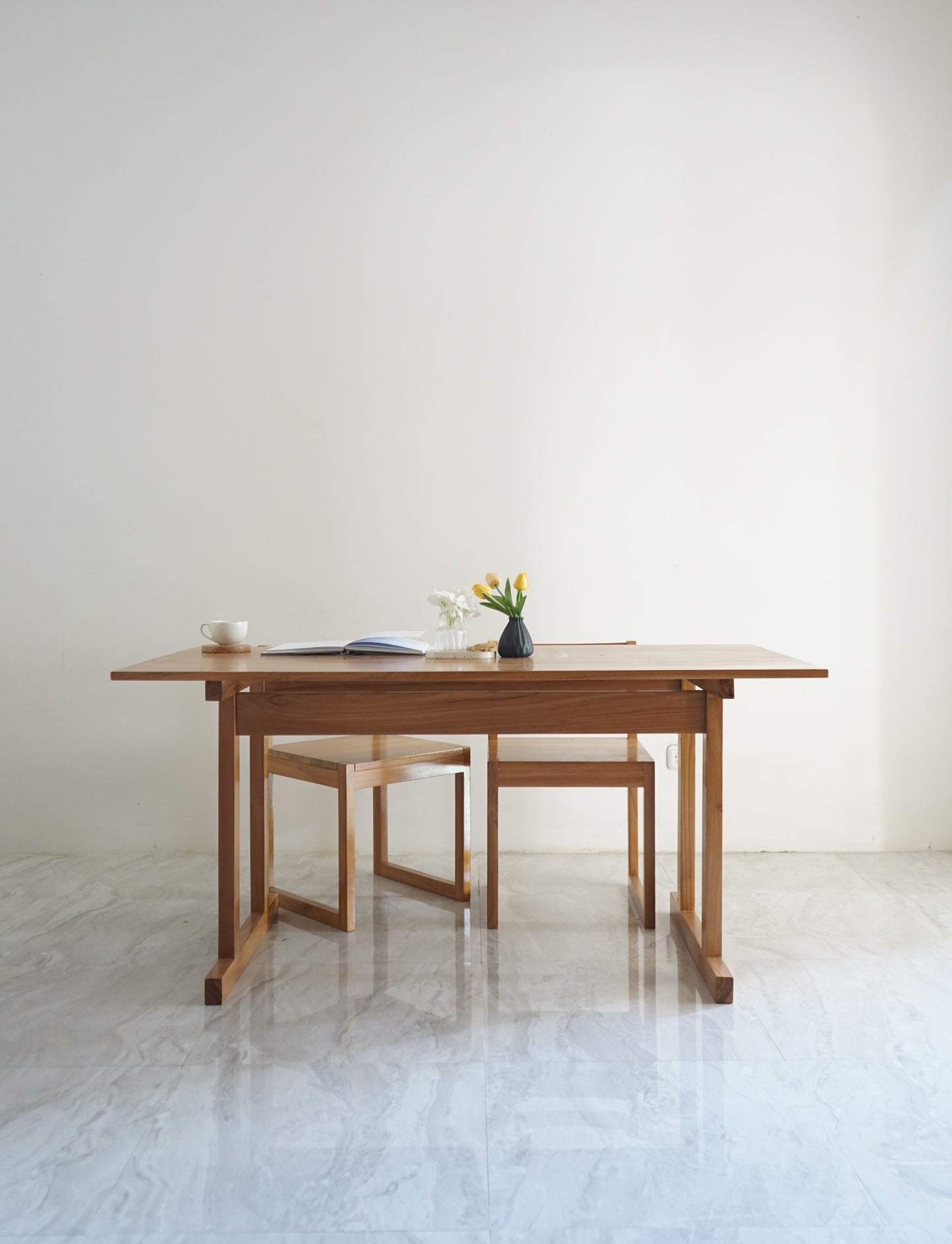 Heiwa Dining Table